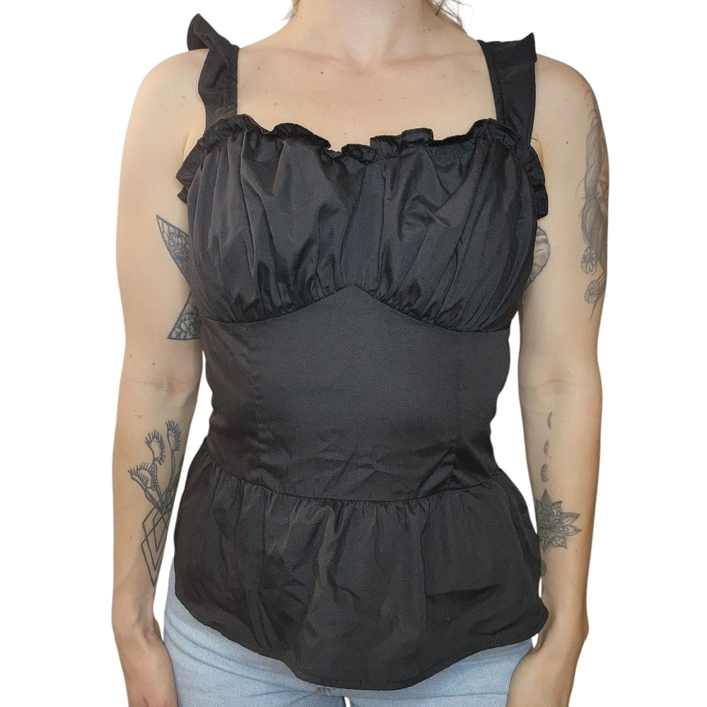 Scarlet Darkness Ruffle Sleeveless Top Size Medium